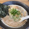 自家製多加水極太麺 ISAMI