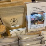 TEAROOM Yoshiki Handa - 日本茶AWARD2023受賞  フレーバーティー 花束 30g袋入り 1,500円（税込）
