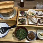 Tosawarayakiryuujimmaru - わら焼き鰹たたき食べ比べ定食♪