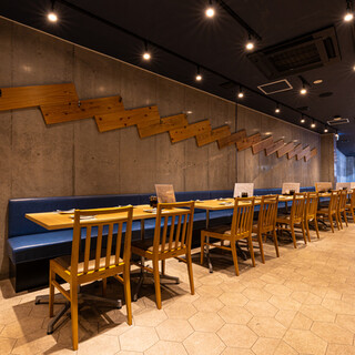 [Near the station] A sophisticated and stylish space perfect for dining for adults ◎