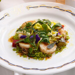 Le Normandie - 様々な食感に仕上げた旬野菜、菜園風仕立て帆立貝を添えて