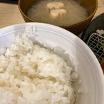 Tonkatsu Kawamura - ごはん 豚汁