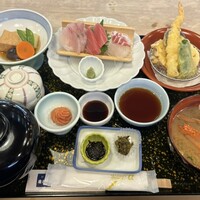 博多料亭 稚加榮 - 