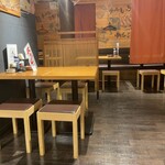 大衆餃子酒場 ちゃおまる。 - テーブル席