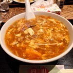 四川チャイナ - 酸辣湯麺