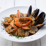 Seafood tomato cream sauce “Pescatore”