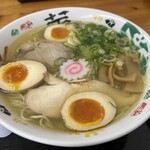 そば作 - 塩ラーメン　大盛り　煮卵トッピング