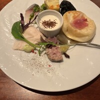 フィオリスカ - 