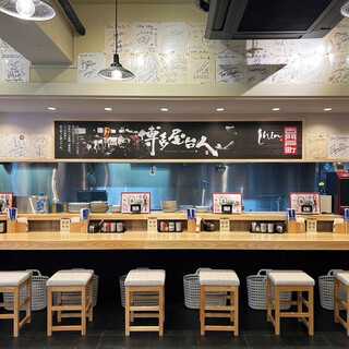 博多らーめんShinShin_0