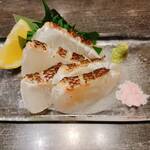 Grilled red sea bream sashimi with cherry salt