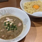 北千住煮干中華蕎麦 かれん - 濃厚煮干の釜玉つけそば