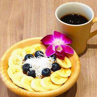 Free refills of coffee and tea in the morning♪ Enjoy the popular acai