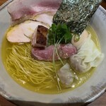 ジャパニーズ ラーメン 五感 - 