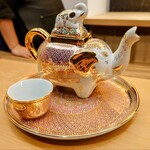 美会 - 可愛らしい陶器