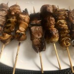 福福 やきとり店 - テイクアウトした焼き鳥たち