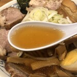 蒼龍唐玉堂 - 特製らーめんのスープ