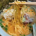 ラーメンショップ - 今回は麺固めで注文。固くても柔らかくてもどっちも美味しい