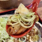 もつ煮本舗 まるさん食堂 - マヨネーズで食べると、これもバカうま！