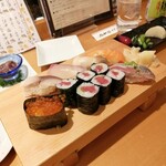 Shinjuku Sakaezushi - 