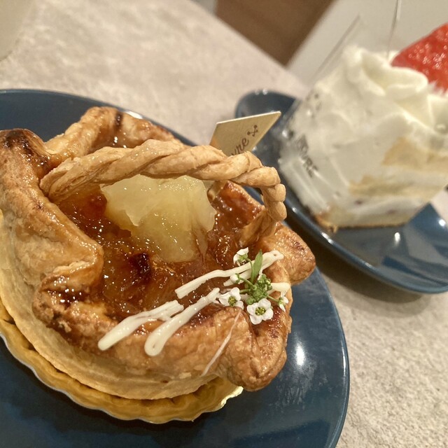ジュールグーフェ　ル　リーヴルドゥパティスリー 閉店】patisserie J'ouvre east.LABO （パティスリー ジューブル