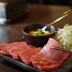 Aobadai Yakiniku Ushikozou - 