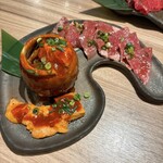 焼肉&ホルモン食べ放題 江戸門 - 壺ホルモン、ハツ