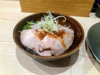 Ra-Men Senka Takesue Shokudou - 本日の飯　ローストポークステーキソース並