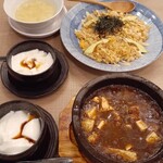 Ronfu Dainingu - エビアボカド炒飯 1,188円