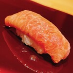 Sushi Ao - ふじた水産のカマ筋の大トロ。炙らずに生で