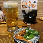 2階のはりく - 定番お通しの肉味噌ピーマン