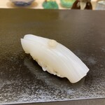 兄弟寿し - コウイカ！塩と生姜で...