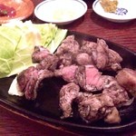 Sumiyaki Toshiemon - 宮崎名物・もも焼き（ムネ肉ミックス：750円