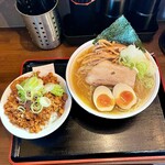 Higashi Nihon Ramen Kenkyuujo - 