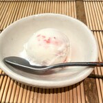 すし匠 - 苺ミルク