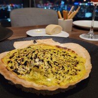 THE PENTHOUSE with weekend terrace - 静岡浜名湖産生海苔と
                北海道産帆立のグラタン
                オランデーズソース1枚 1600円 とにかくデカっ❗(笑)