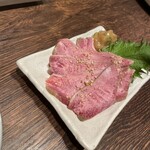 和牛ホルモン一頭買い うしはち 五反田 - 