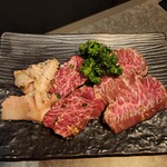 Kanzen Koshitsu Yakiniku Itadaki - ミノ、サガリ、ハラミ