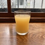 胡桃堂喫茶店 - お子様用りんごジュース（500円）