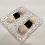 サーラ アマービレ - 