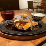 Kimino Hambagu Wo Tabetai - 僕のハンバーグ（トリュフデミグラスハンバーグ）¥1650
                        +目玉焼きトッピング +¥150