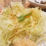 とんかつ成蔵 - ドレッシングも旨い