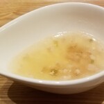 とんかつ成蔵 - 豚の挽き肉入ったおいしいスープ