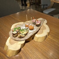 ERUTAN RESTAURANT BAR - 