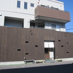 おっ洒落ぇ～な外観。