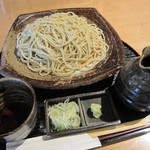 『 ざる ￥６５０ 』