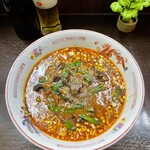 幸楽 - 牛肉入りスタミナ麺