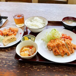 Kuishimbo - トンカツ定食