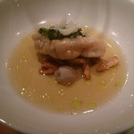 レフェルヴェソンス - あんこうは旨く脱水されて身がしまってました。魚の処理もトップクラス。