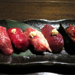 馬肉料理 和牛もつ鍋　姫桜 - 特上桜寿司５種味比べ