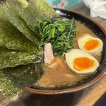 神田ラーメン わいず - 味玉ノリラーメン